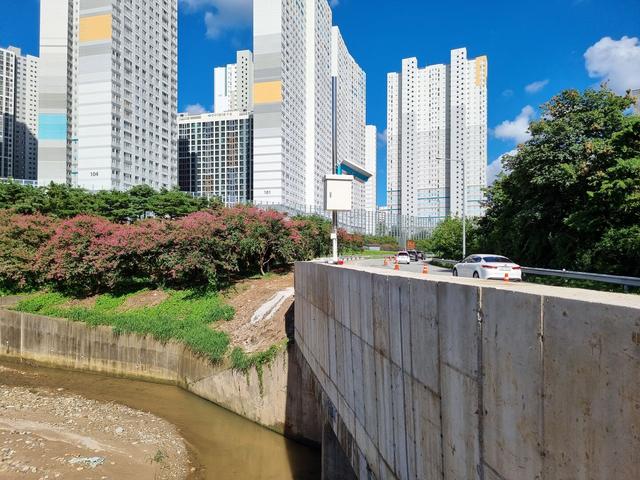 Expressway Installation Site 10